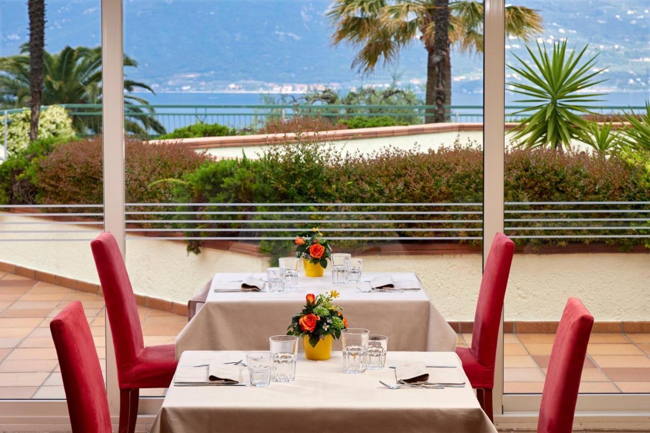 Hotel Royal Village Limone sul Garda Εξωτερικό φωτογραφία