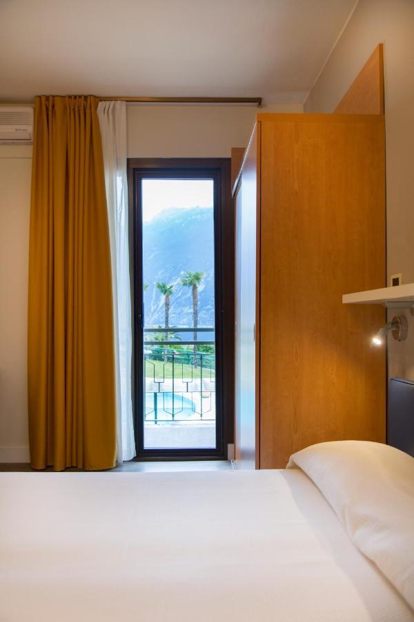 Hotel Royal Village Limone sul Garda Εξωτερικό φωτογραφία