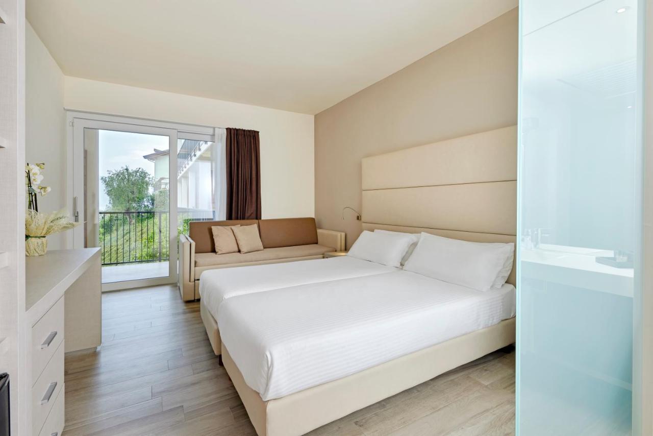 Hotel Royal Village Limone sul Garda Εξωτερικό φωτογραφία