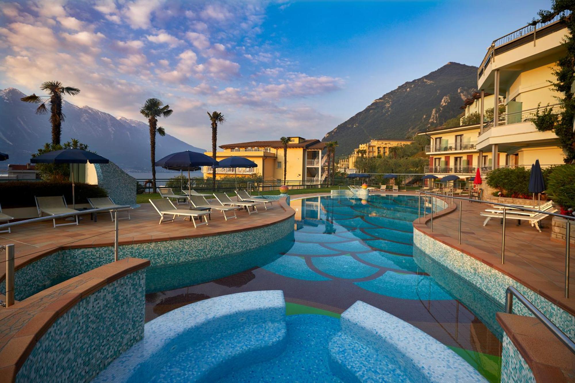 Hotel Royal Village Limone sul Garda Εξωτερικό φωτογραφία