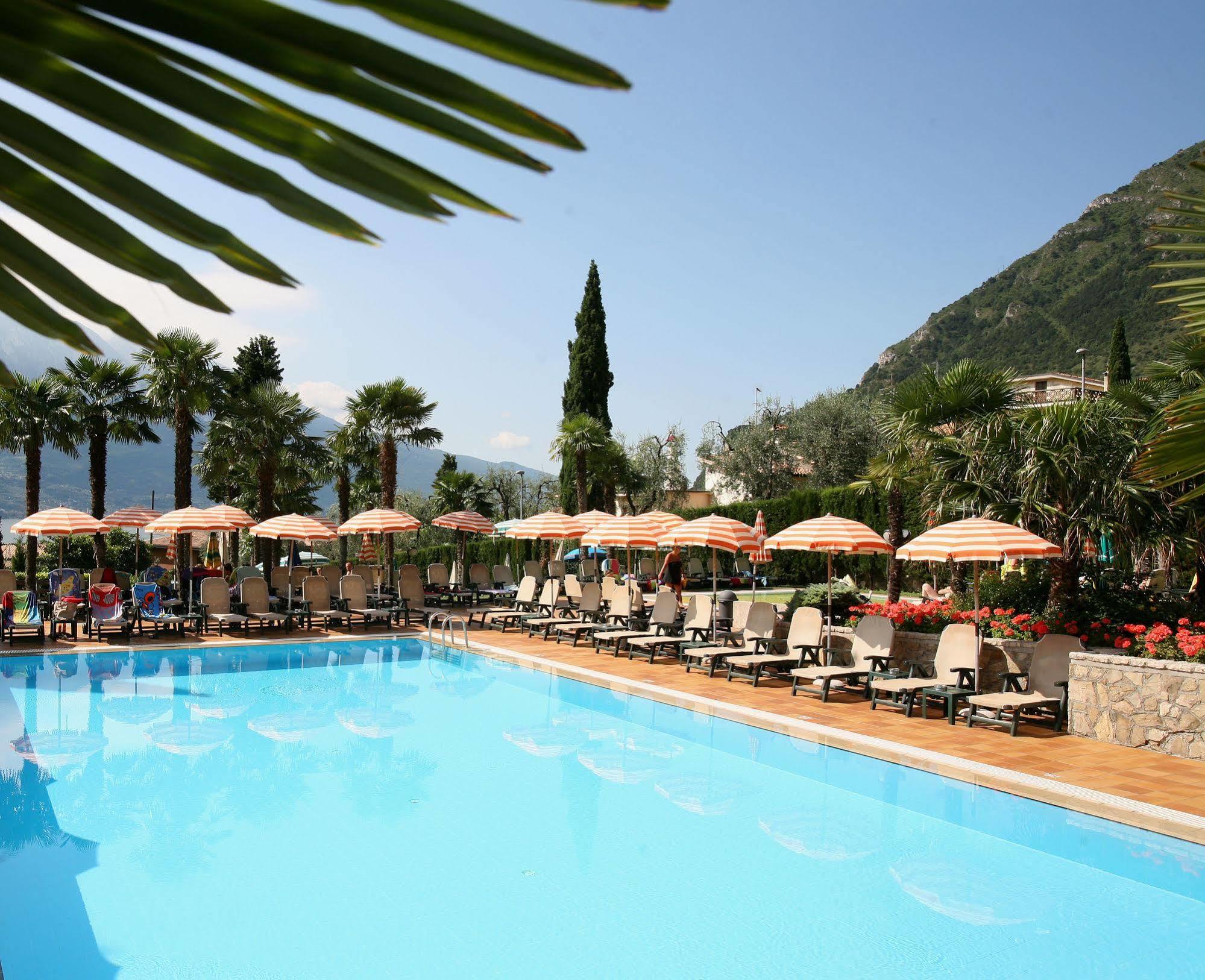 Hotel Royal Village Limone sul Garda Εξωτερικό φωτογραφία
