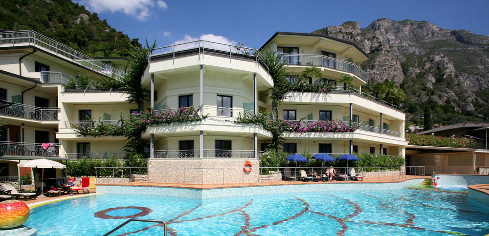 Hotel Royal Village Limone sul Garda Εξωτερικό φωτογραφία
